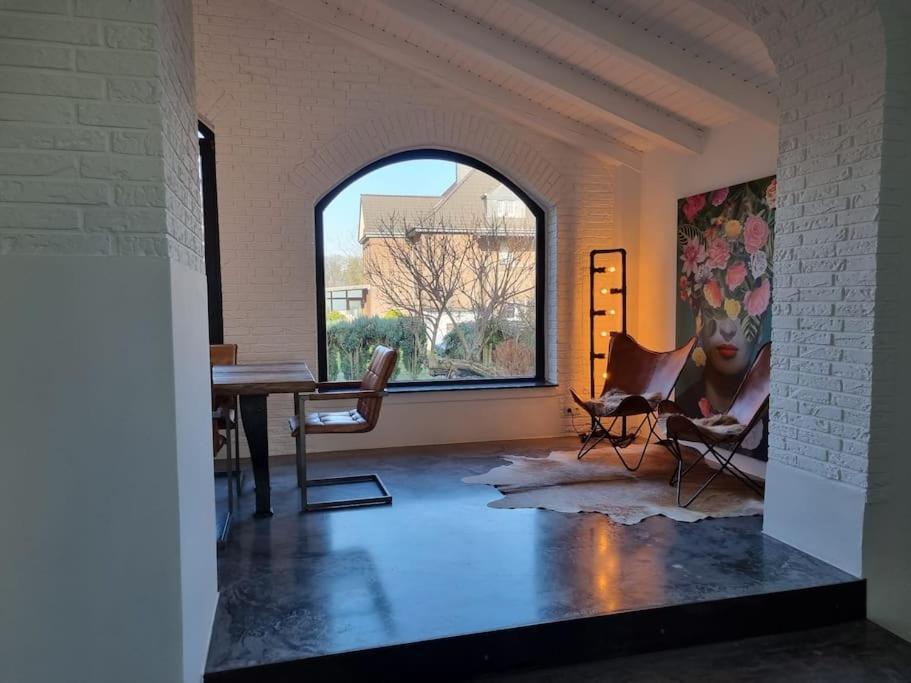 Historische Villa Mit Garten, Luxus Meerbusch Luaran gambar